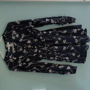 Floral maternity blouse